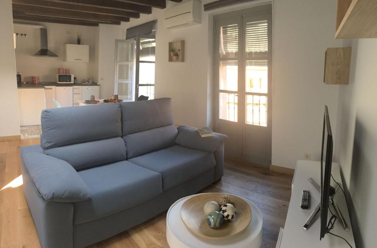 Aldaba Apartamentos Toledo Bagian luar foto