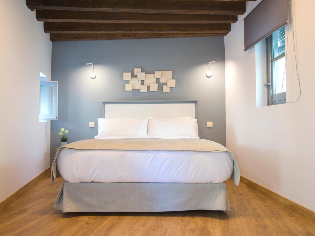 Aldaba Apartamentos Toledo Bagian luar foto