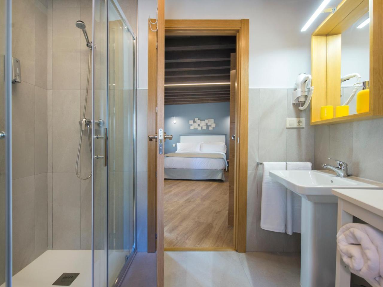 Aldaba Apartamentos Toledo Bagian luar foto